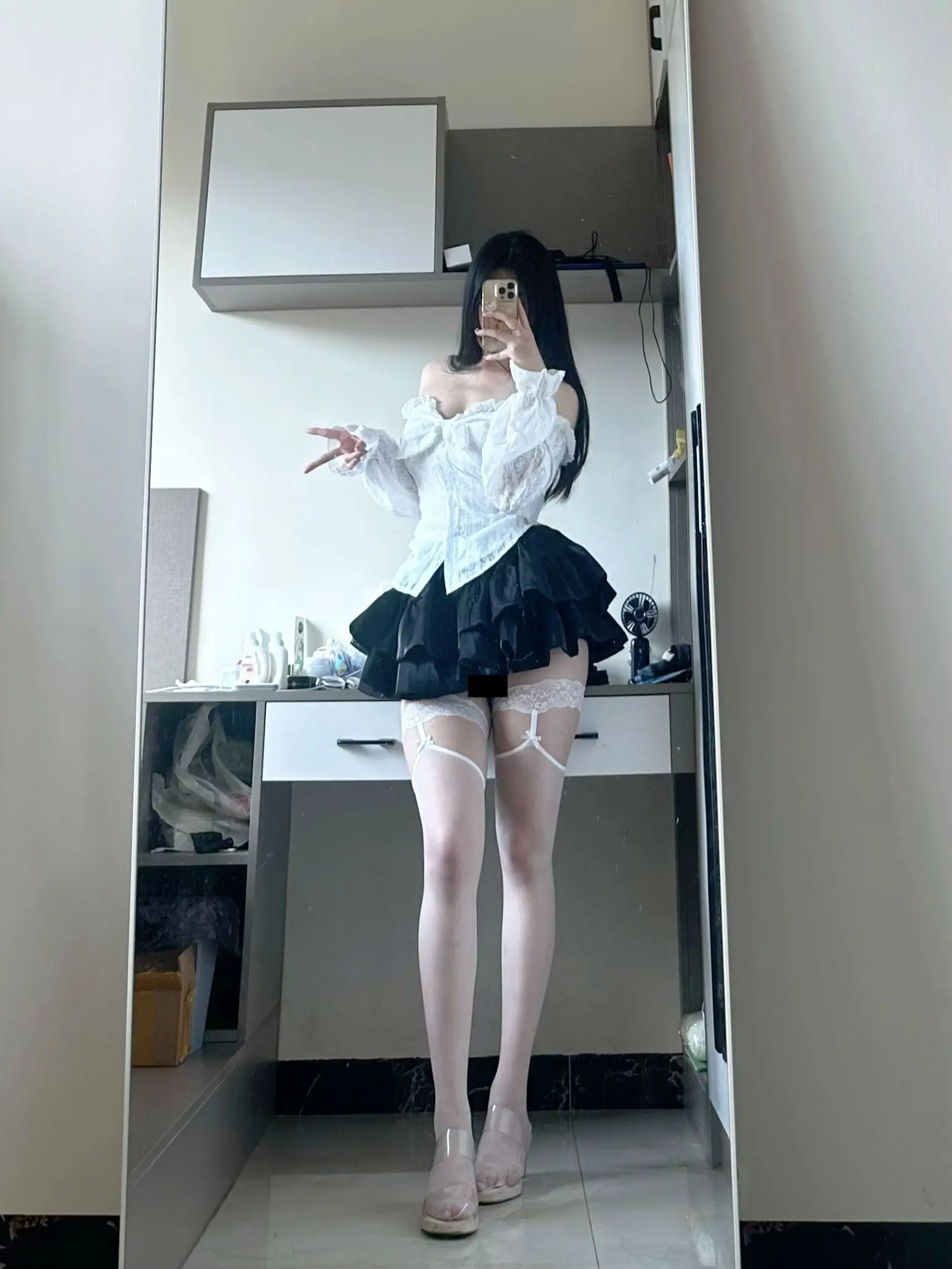sexygirl 腿精本精 身材你品你细细的品 听说这是男生都喜欢的动...