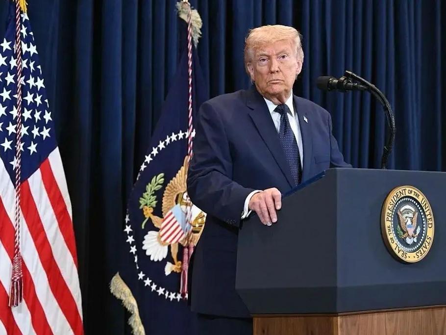 平常都说“老虎屁股摸不得”，但从眼前的中东战事来看，大家总算看清了，霸道欺凌的美