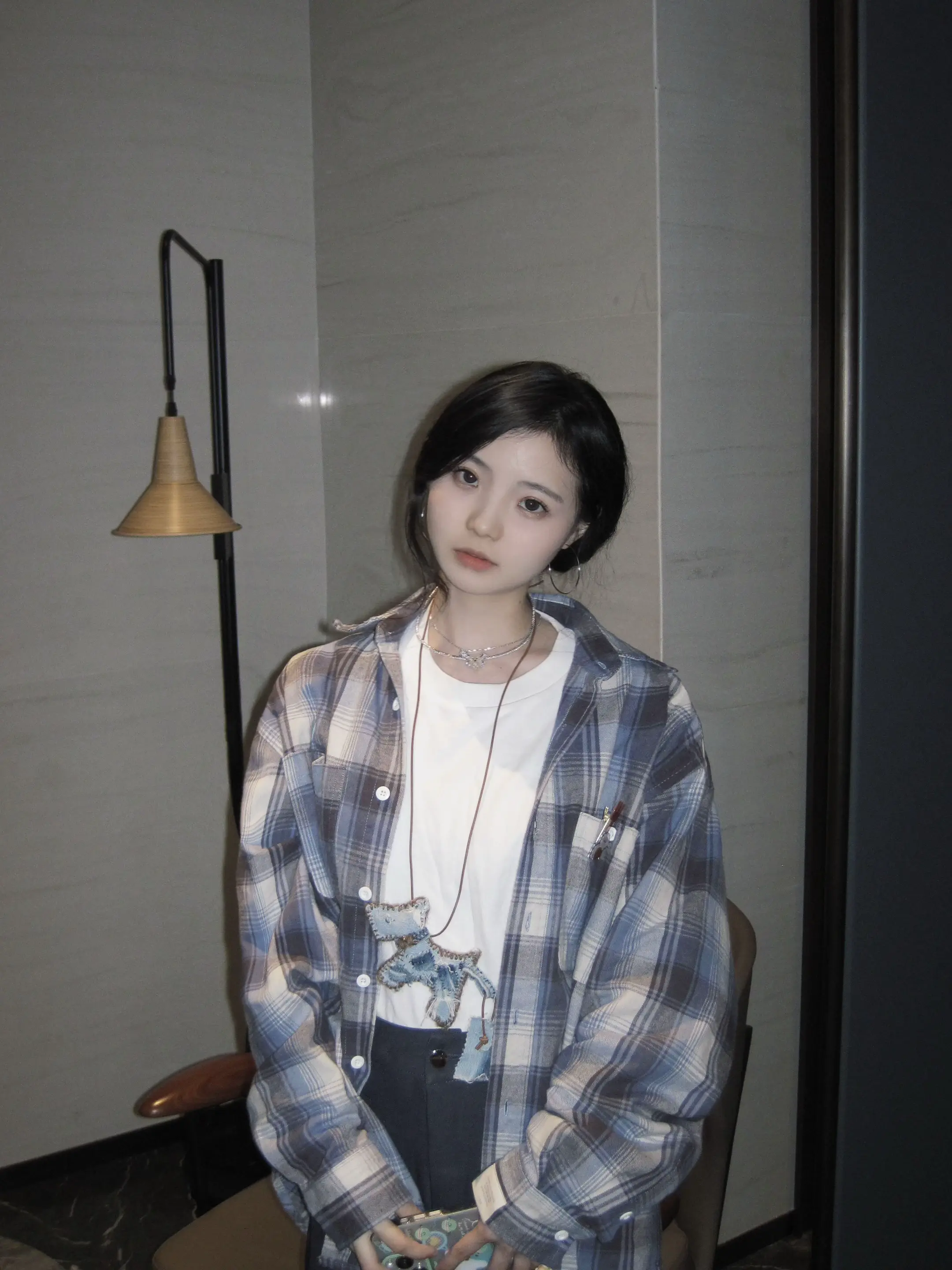 你问我为什么顽固而专一。