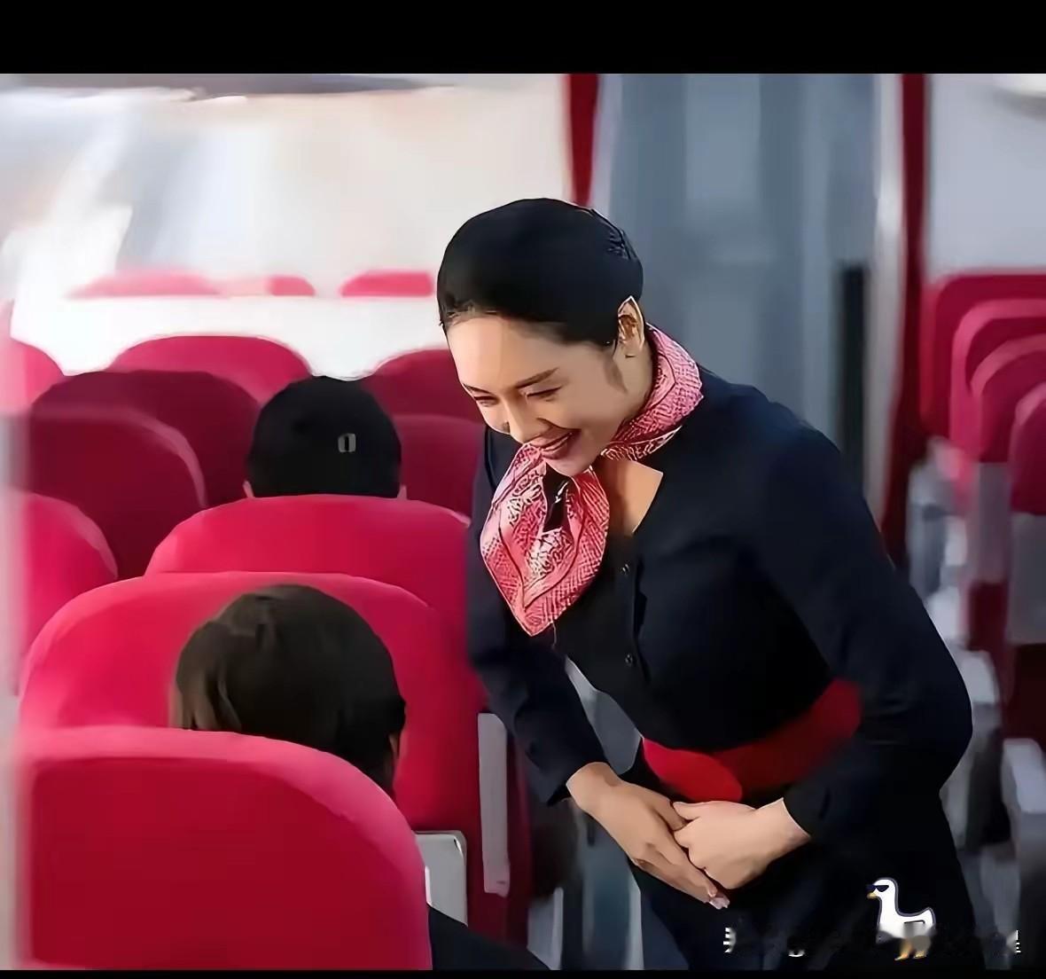 东航真报案了，可欧某某最怕的还不是警察。东航把话挑明了：MU6741那事，已报案