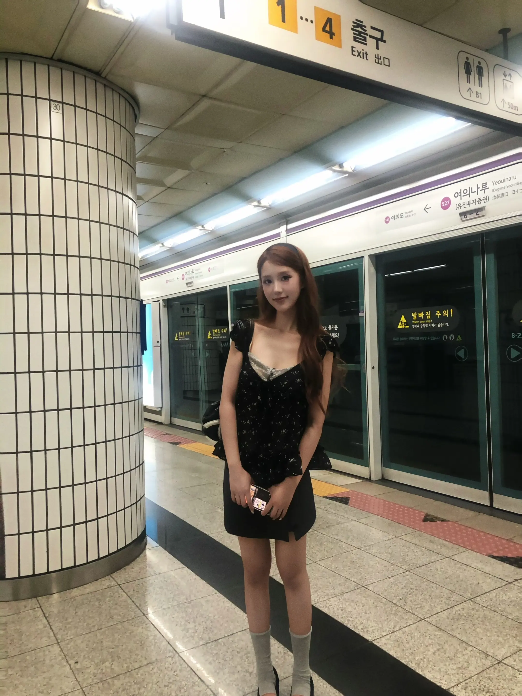 你的可爱和坏 姐姐照单全收。
