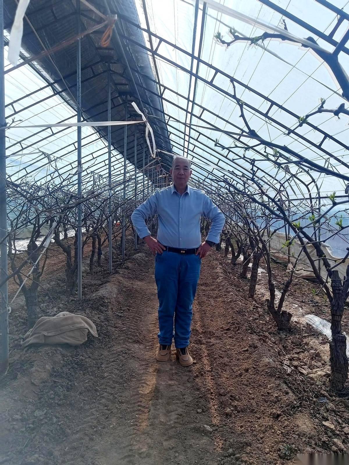 说我图流量？
笑了。流量能干啥，能陪我吃顿热乎饭，还是能在我累了的时候递杯水？