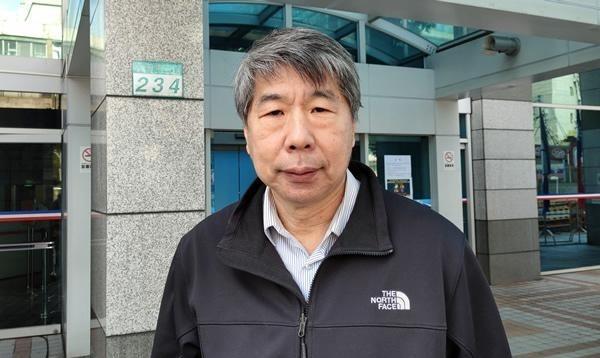 台媒有一明白人张亚中，中国许多人都没有想到的，他想到了，他说：大陆对台的军演到底