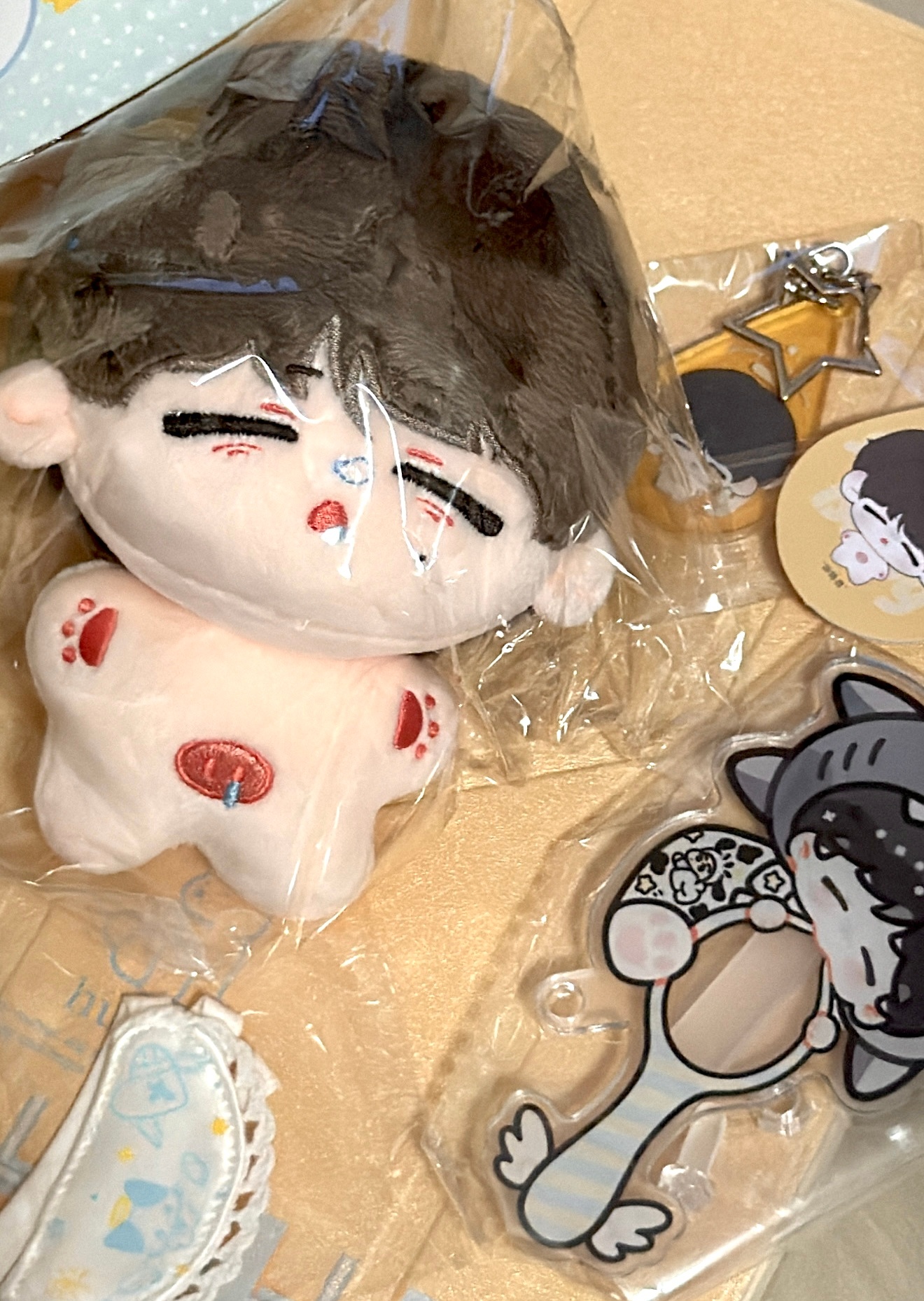 朱志鑫  在睡觉的小猪🐽好萌🥺 