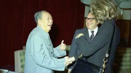 [微风]毛泽东82岁时，美国国务卿基辛格问毛泽东身体如何，毛泽东回答了一句话，让