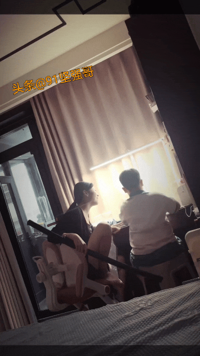 一到做作业的时候，就是母慈子孝的时候……