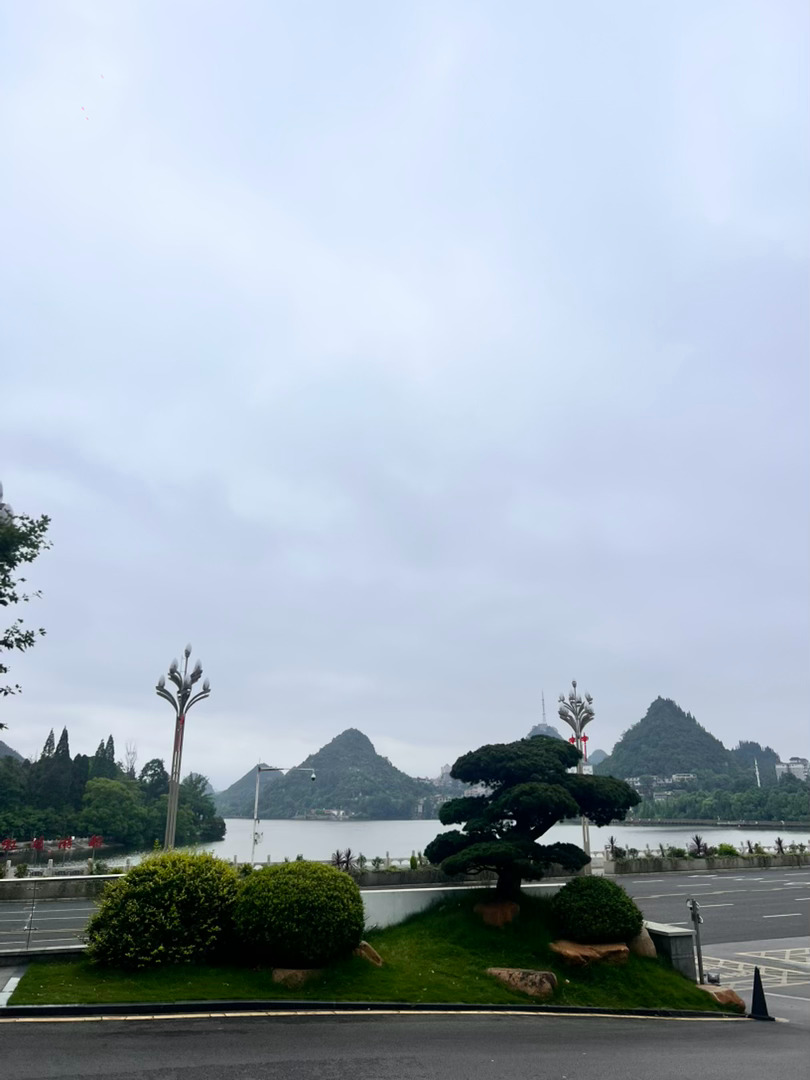 很美的一座城市贵州安顺我来了 