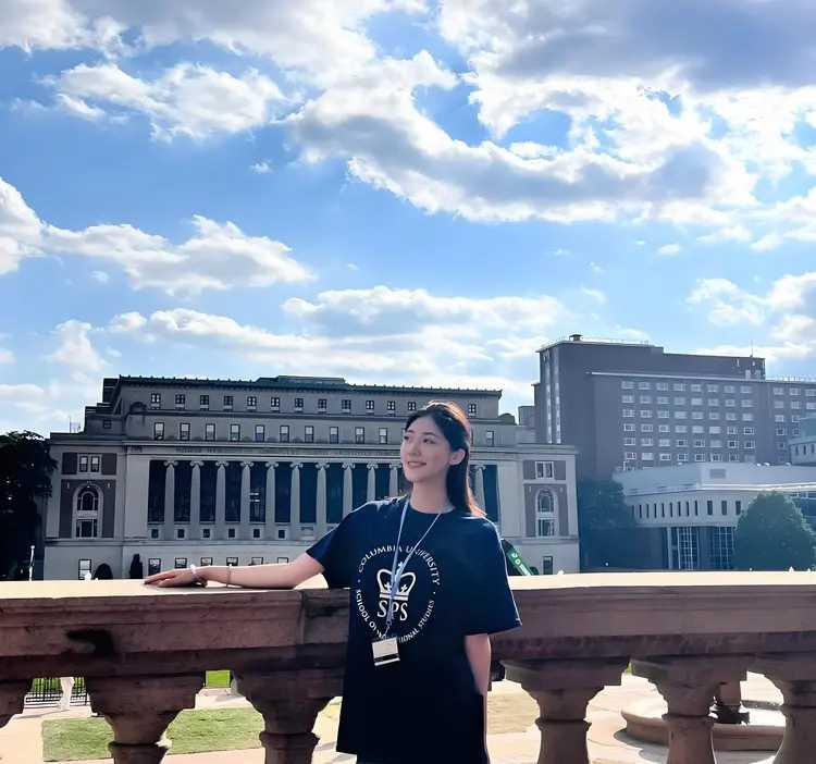 31岁中国女硕士在伦敦留学，交了个美国男朋友，俩人认识没多久就恋爱了，还发生了关