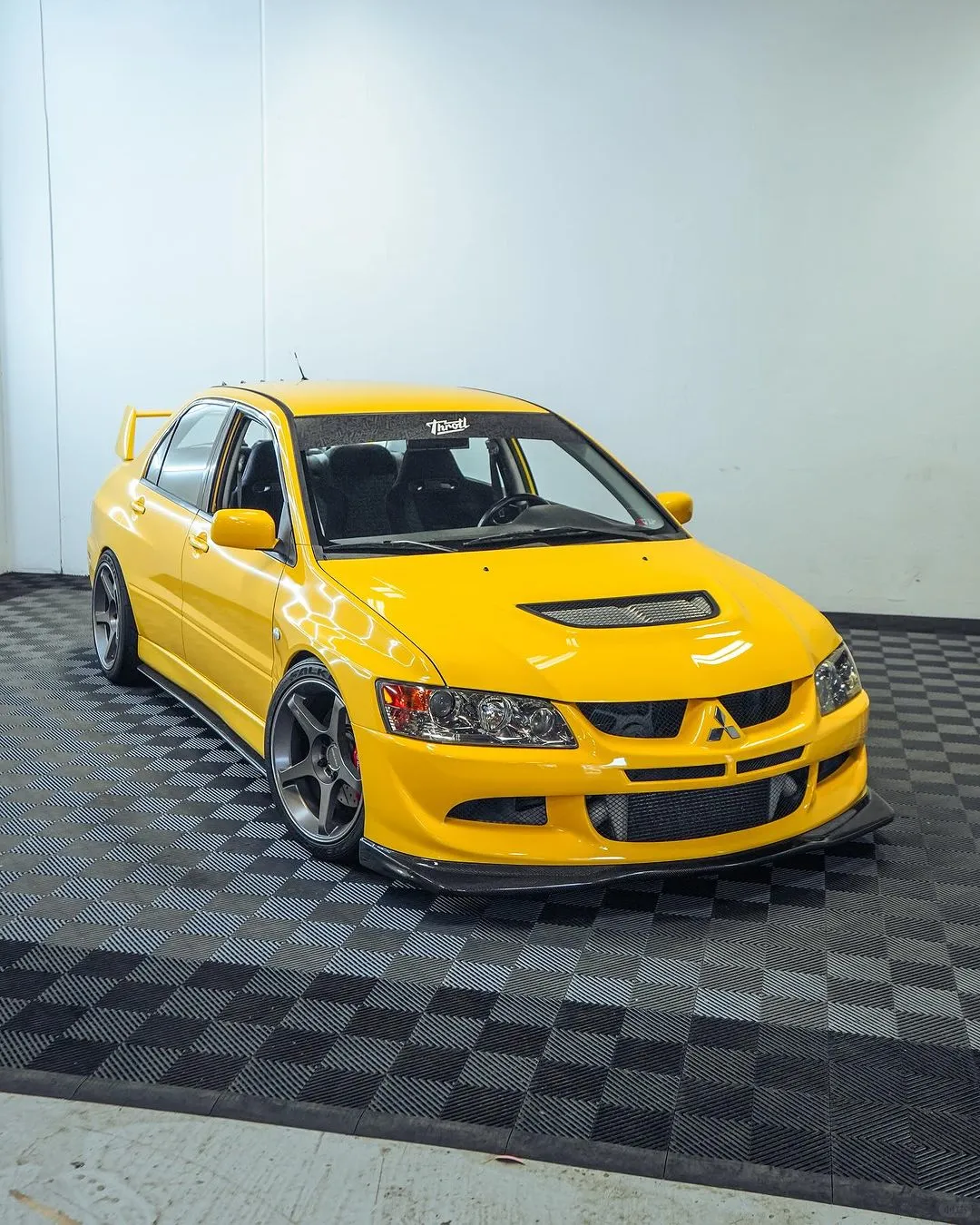 mitsubishi evo