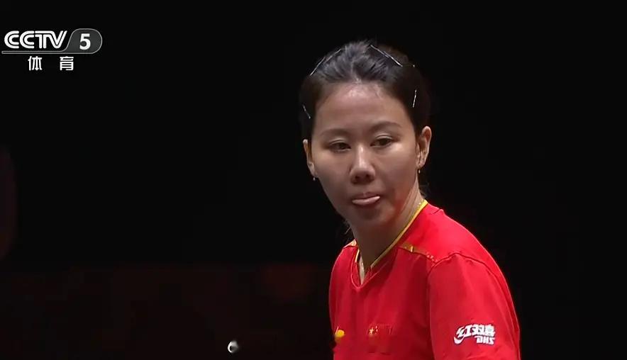 世界第三扫阴霾！陈幸同4-2石洵瑶晋级八强 未入选混团状态却提升北京时间12月1