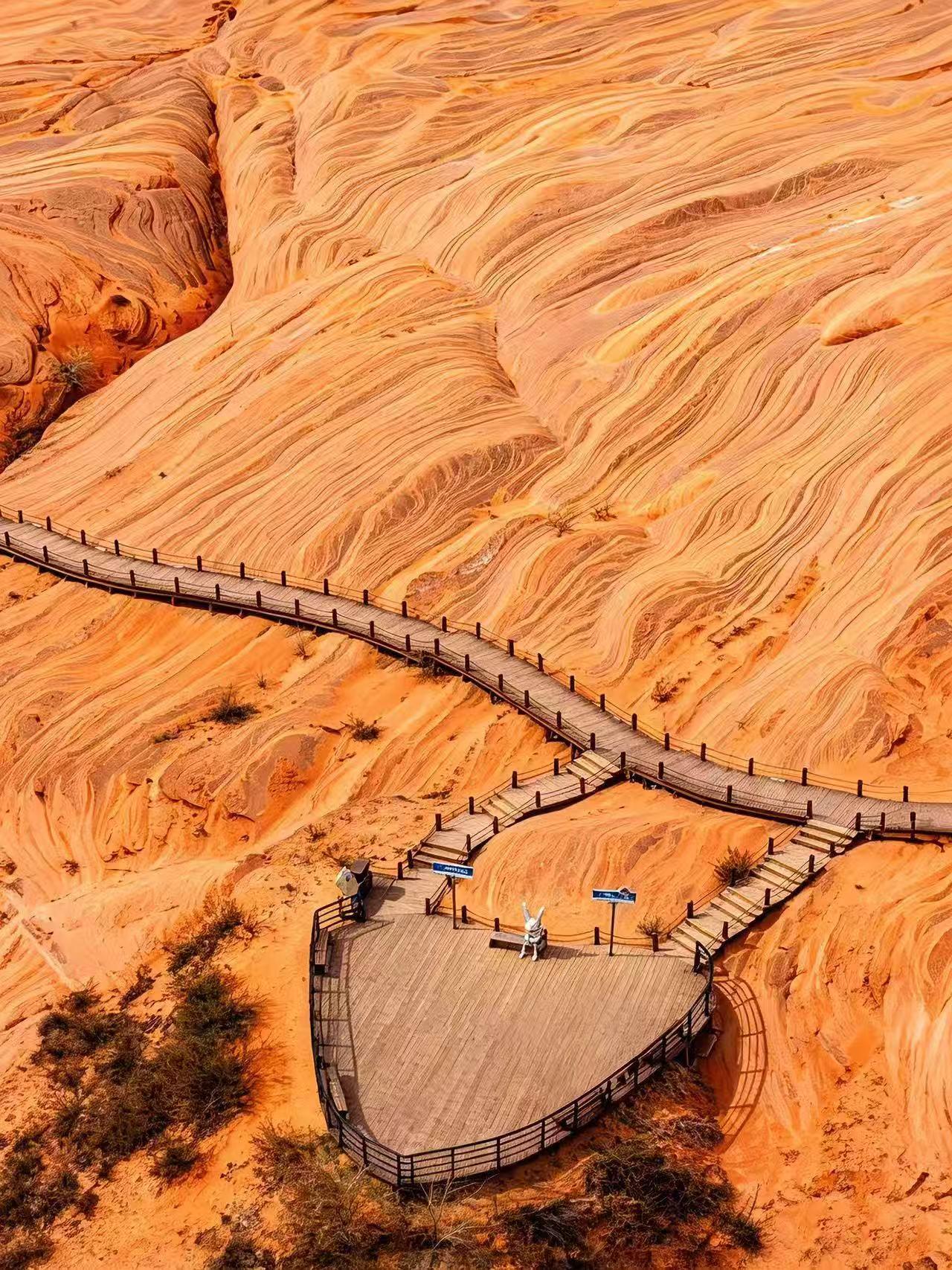 相比五一挤西安，我更爱国家地理推荐的陕北。五一假期倒计时！ 西安出发...