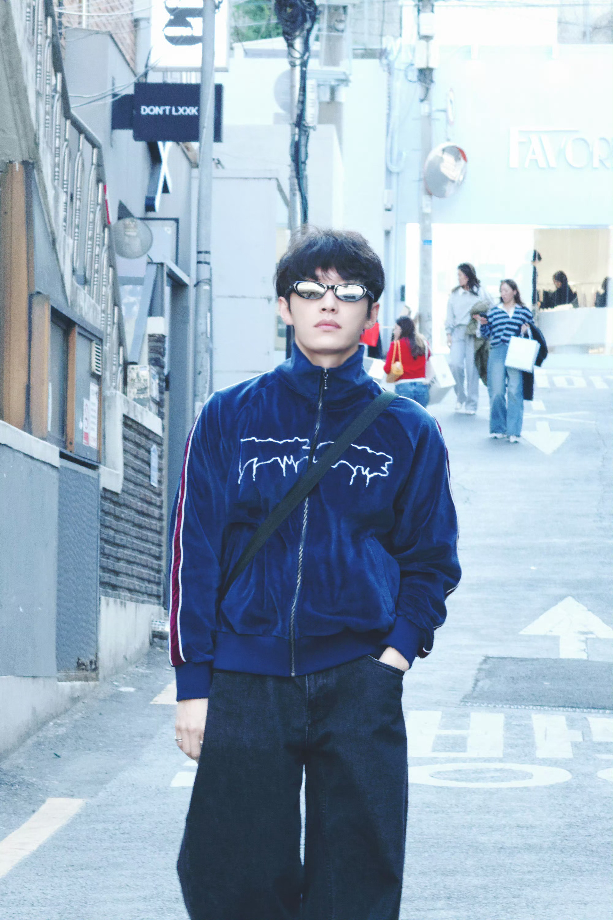 代旭岗前培训听晕万妮达代旭的培训方式：营业前紧急开始，叽里咕噜不断输出，信息量密