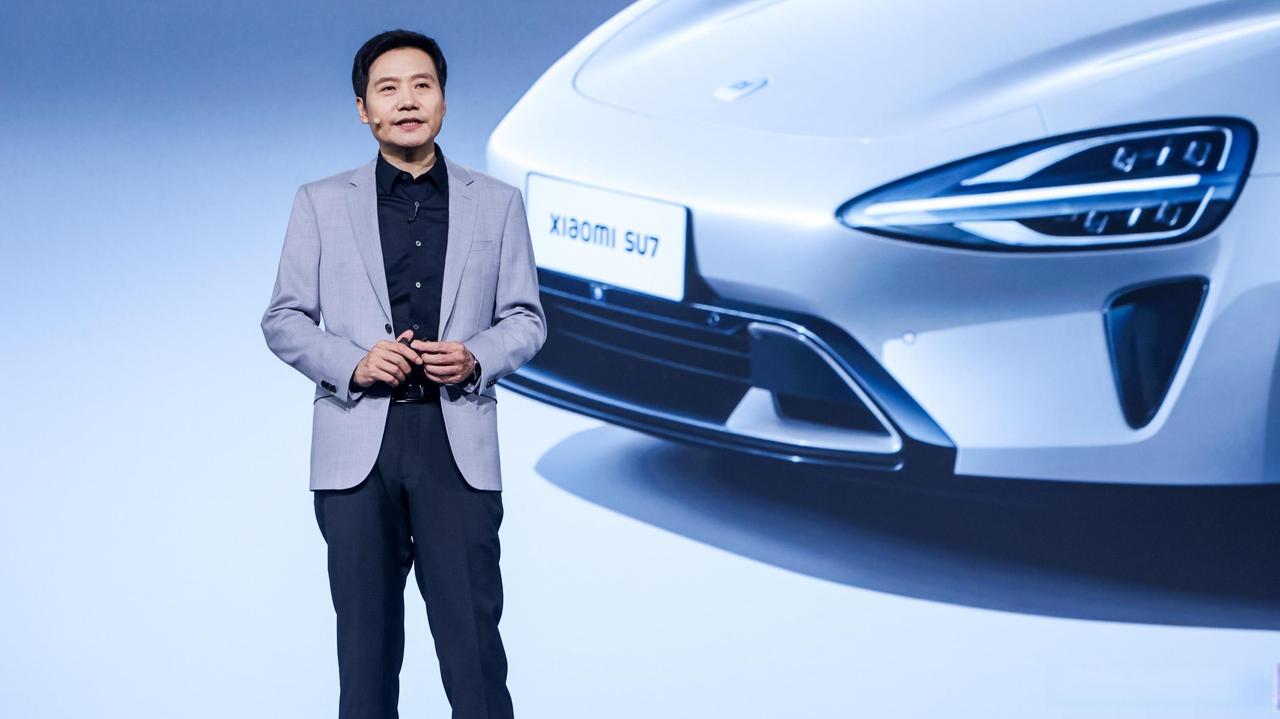 雷军：“我相信随着越来越多的朋友们开上小米汽车，大家会逐步感受到小米汽车的超高品