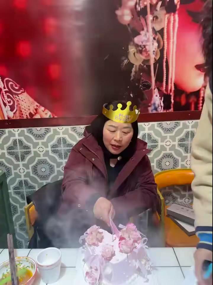 又老了一岁，祝自己生日快乐