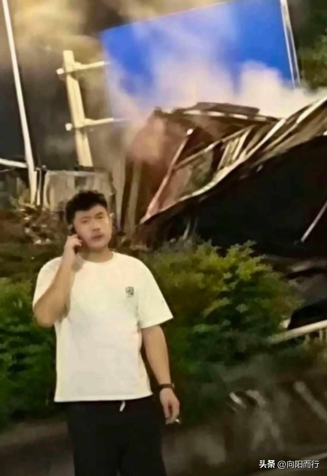 离谱！本田司机肇事下车先抽烟，无辜车主惨遭无妄之灾，见过出事故慌张的、自责的，真