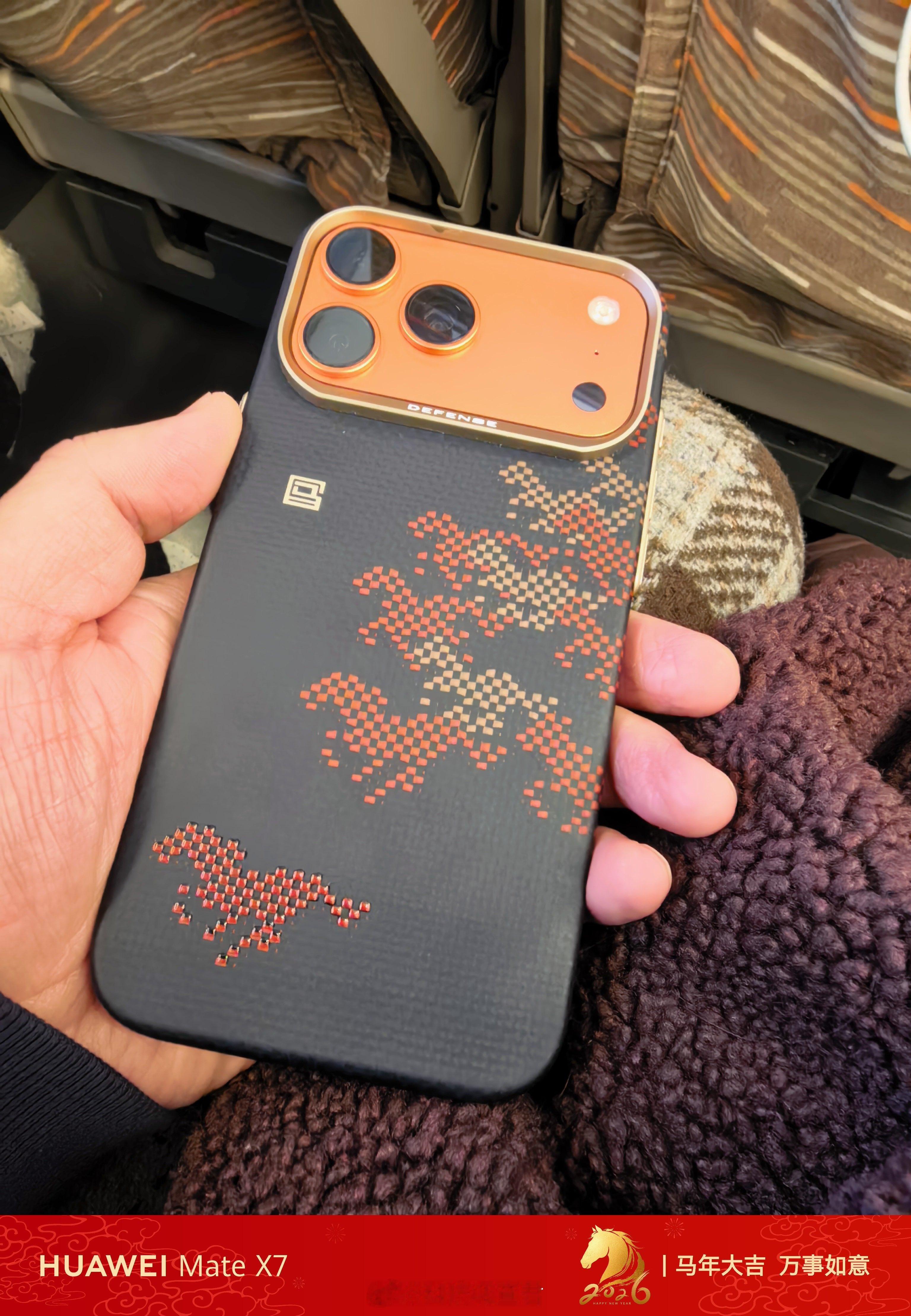 全球每4部手机就有1部iPhone今年贡献了三台，其实不是iPhone有多好用，