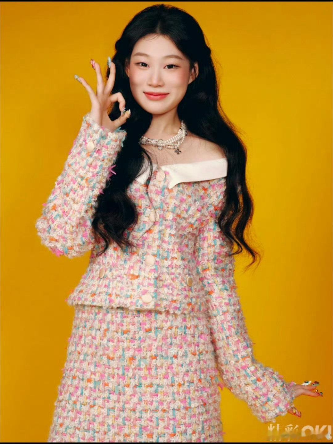 王亚飞给沈佳润化的果冻甜妹妆沈佳润果冻甜妹妆沈佳润油画少女风 王亚飞的化妆技术太