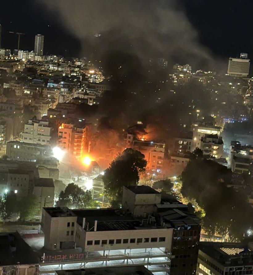 3月1日，据伊朗塔斯尼姆通讯社报道，伊朗伊斯兰革命卫队导弹击中了以军总参谋部。伊