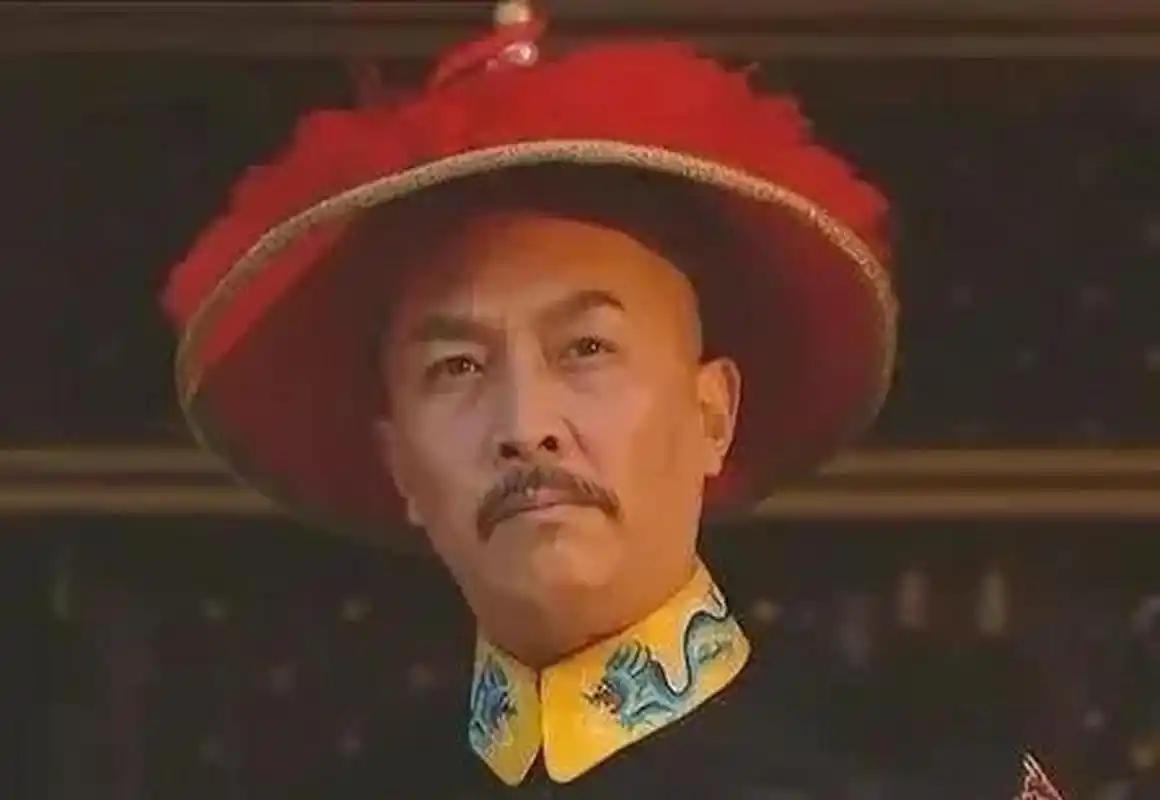 雍正时期有个清官每天只吃白菜豆腐，为何最终被处死？是真的吗？

其实这事儿不能全