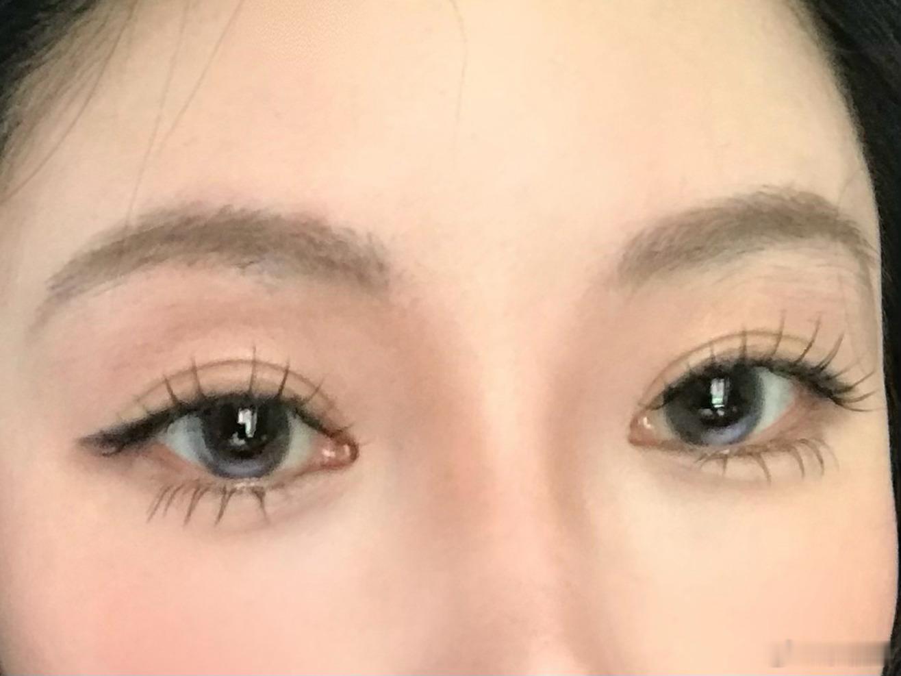 之前有姐妹给我留言说我很适合贴下睫毛是这样的，因为我刚好是前半段有一些自己的真睫