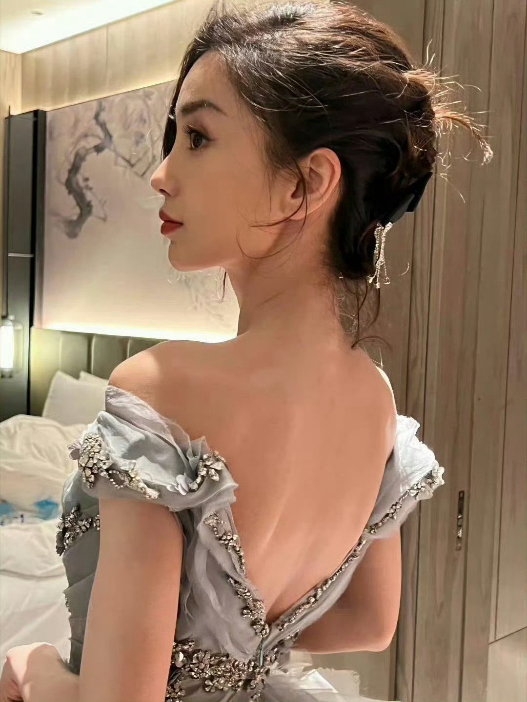 曝Angelababy没有靠黄晓明不好意思 我先认识的ab 不是 不会还有人不知