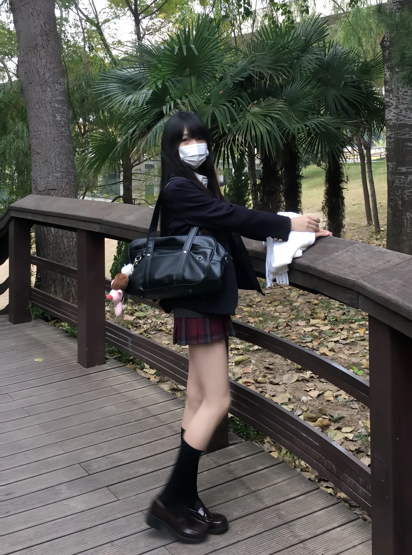 初冬 落叶。一组自己拍的照片jk秋冬穿搭