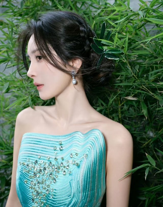 这大概就是美人如画吧 幂姐不愧是内娱顶流好pui亮哦 
