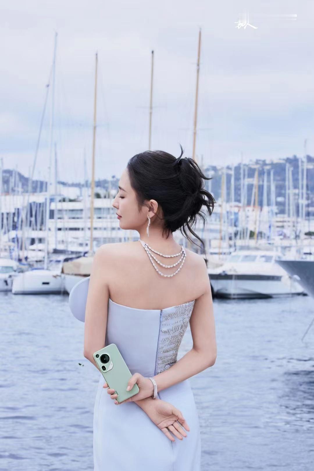 #佟丽娅戛纳vlog# 相当美！相当高级~华为Pura70不仅仅是手机的功能属性