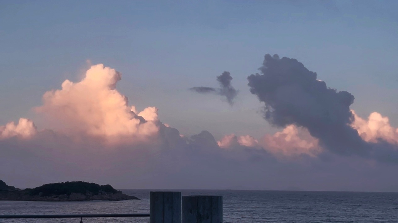 在慢慢适应南方的雨天☔️🌤️🌬️💦🍤记伊岁片一条plog告别七月 ​​​