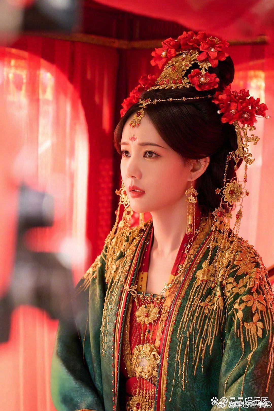 李一桐内娱第一个卡帧演员书卷一梦》名场面来了，宋一梦的“卡帧”反差，李一桐演得太