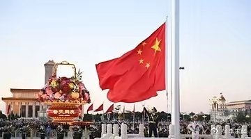 你可知，中国导弹命名都来自毛泽东诗词？鹰击：鹰击长空，鱼翔浅底 长缨：今日长缨在
