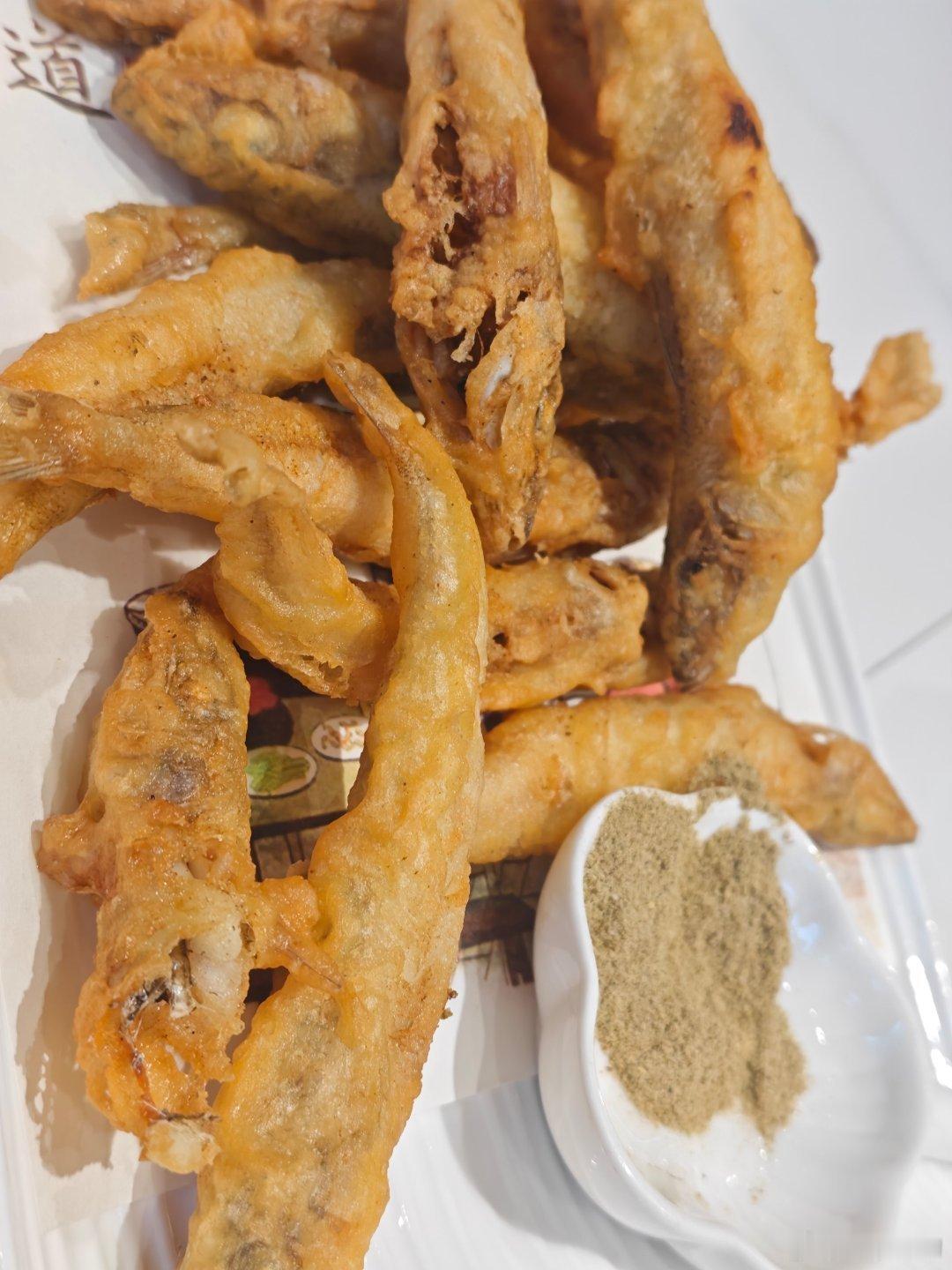 小朋友回来，一起聚个餐，吃个漂亮饭吧吧！新开了一家吾家有喜，口味非常不错！ 
