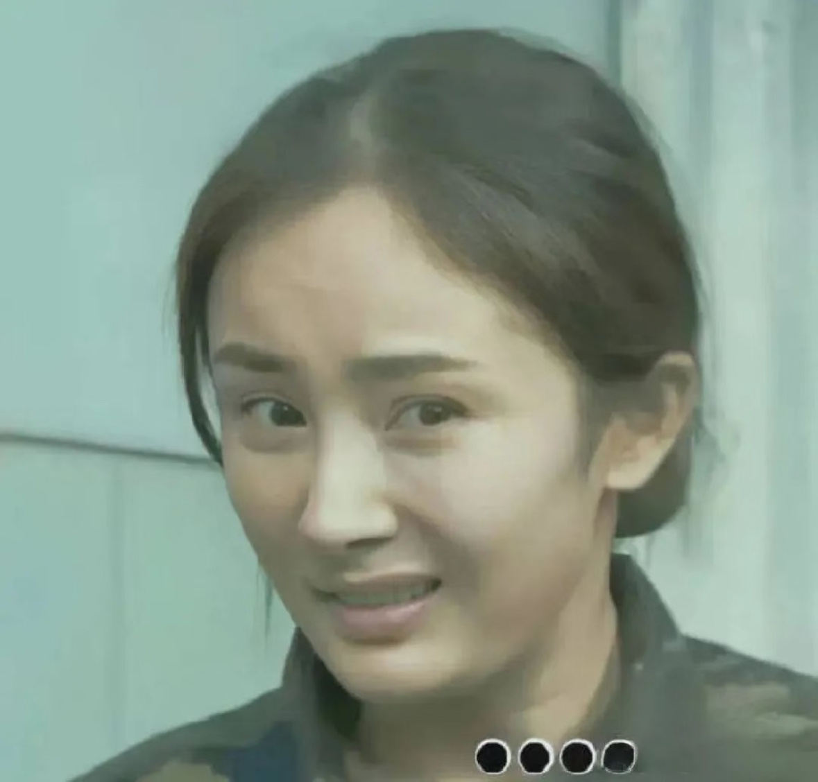 既然网上二手交易有风险，不如以后都拿现金线下交易吧，实在不放心还可以找公证处公证