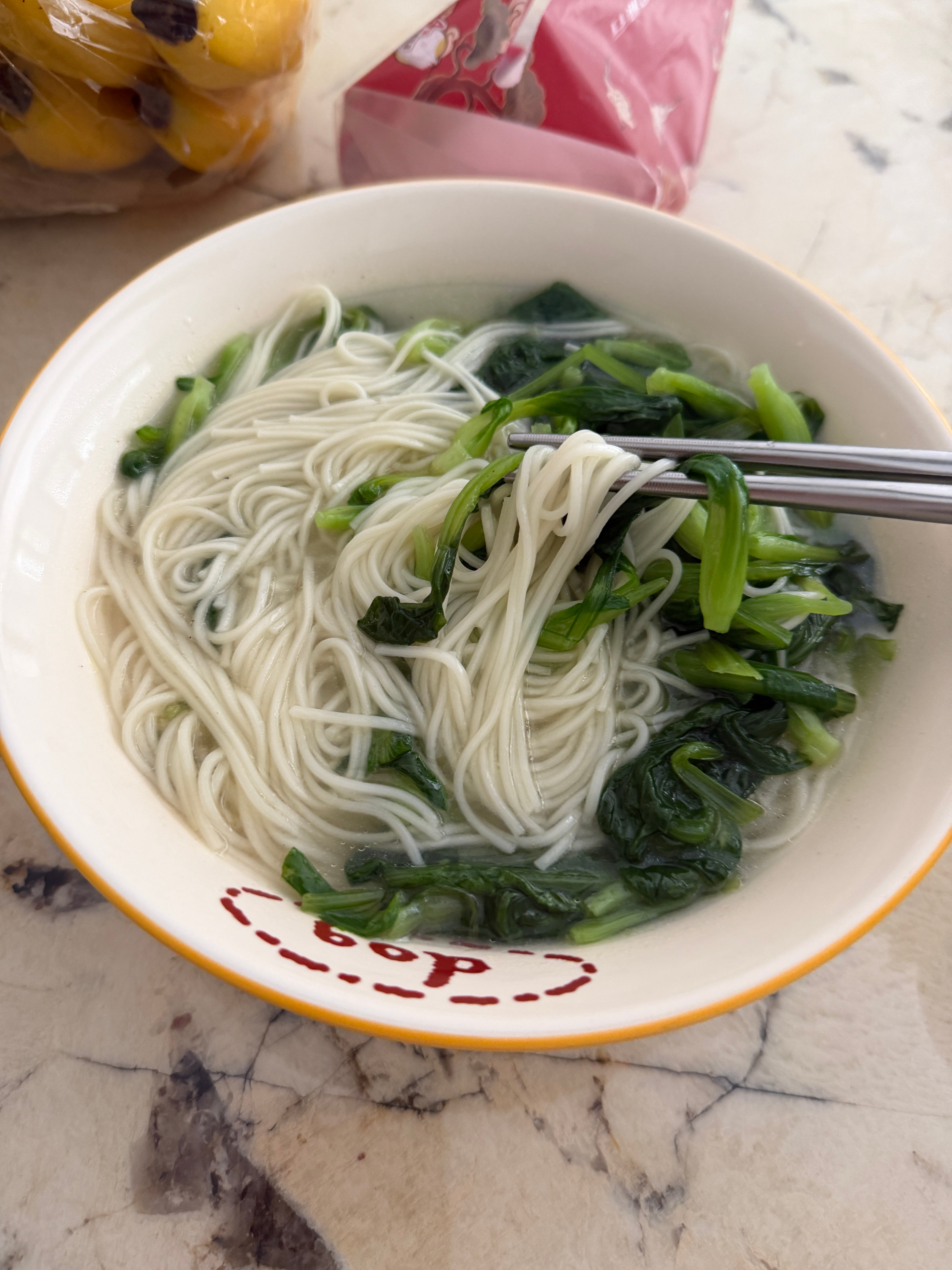 我以为烧饭阿姨顶多是做的不好吃。但是不知道为啥换了这么多来的都感觉是从来没有做过