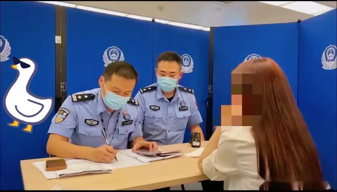 四川南充那几个外籍人员，签证过期了只给了警告，还当场给补办延期！

事情发生在南