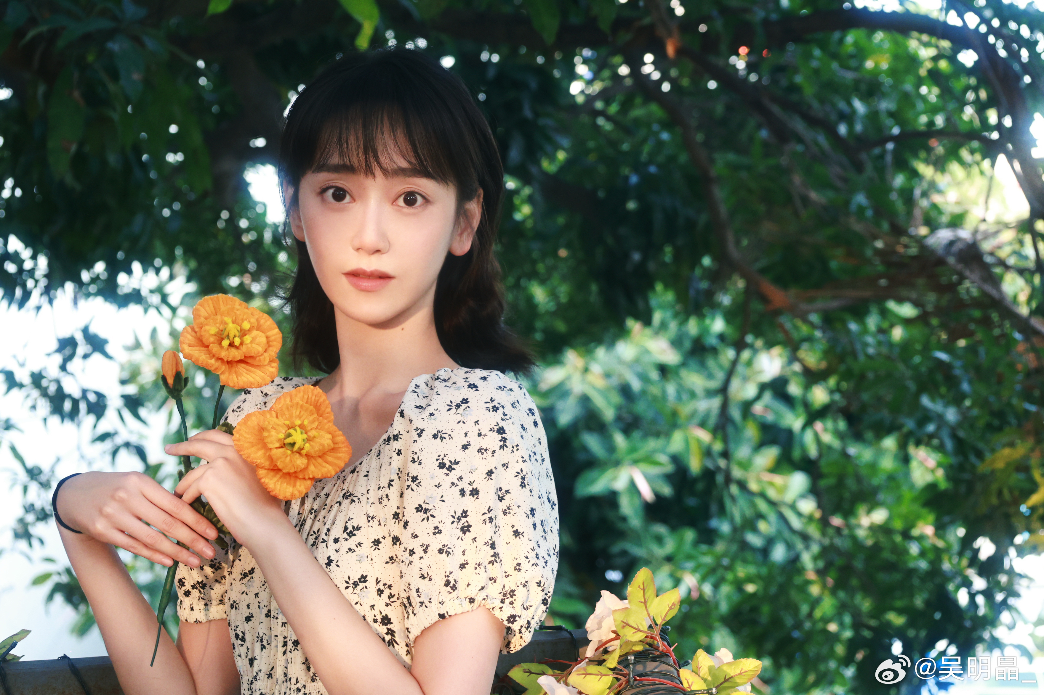 “最近顺利嘛，小大人”👧🏻“嘻嘻，还可以吧”👋🏻一条plog告别七月 ​