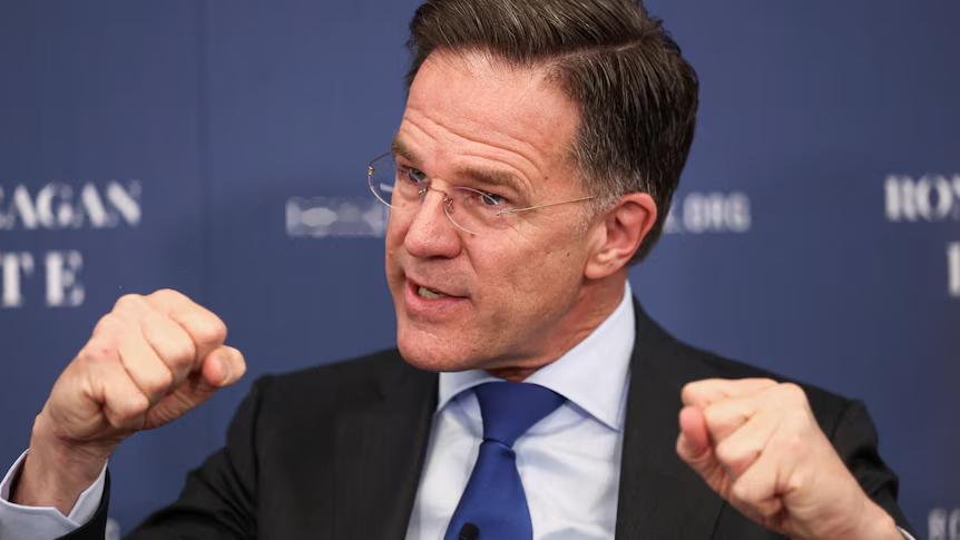 据美国全国广播公司报道，前北约秘书长延斯·斯托尔滕贝格针对黎以停火发声，称这是通