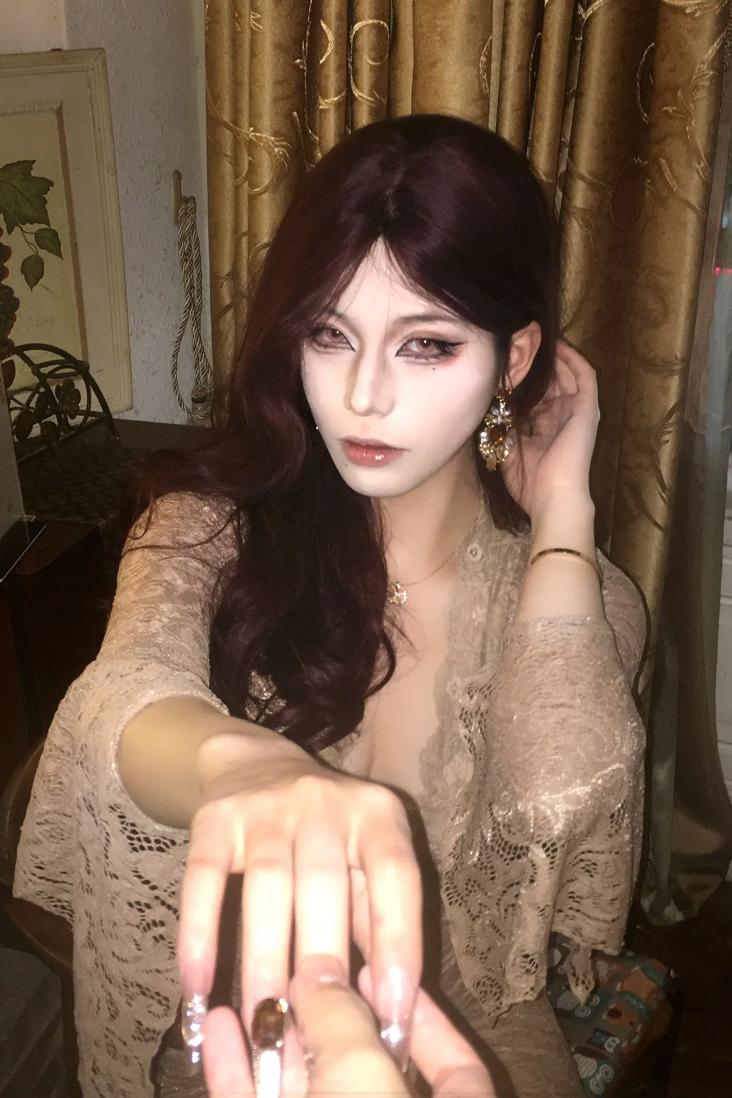 我把痛苦当玩笑讲 直到有人哭着说这不好笑。射手座