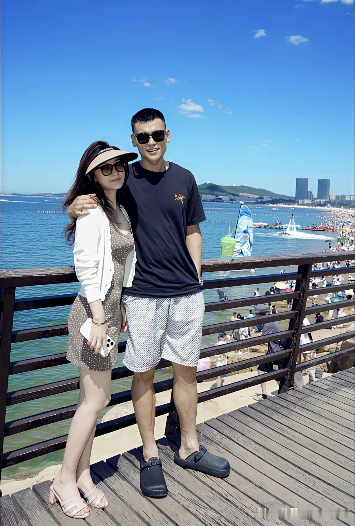 美貌是天生的，和她人品才能没有关系，所以找妻子还是要注重实用性，不要被外表欺骗了