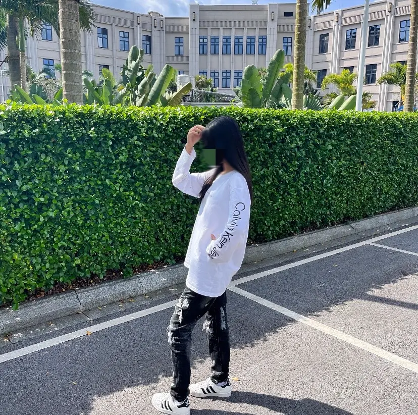 我不允许你的好给别人 你只属于我