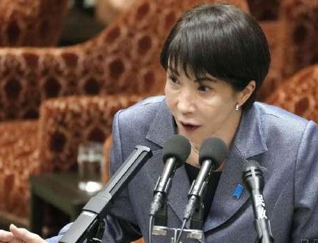 高市早苗向美国求助，还想把火烧到G7，对方却只读不回！日本防卫大臣告状到北约，最