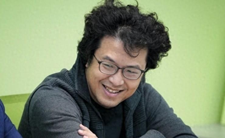 近日，岛内民进党立委吴思瑶突然发文称，作为党籍台北市长候选人沈伯洋的竞选总干事，