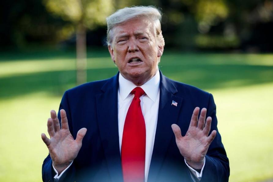 特朗普估计也惊了，  
就在他出售武器装备给台湾，中国首次以“武力”威慑美国，公