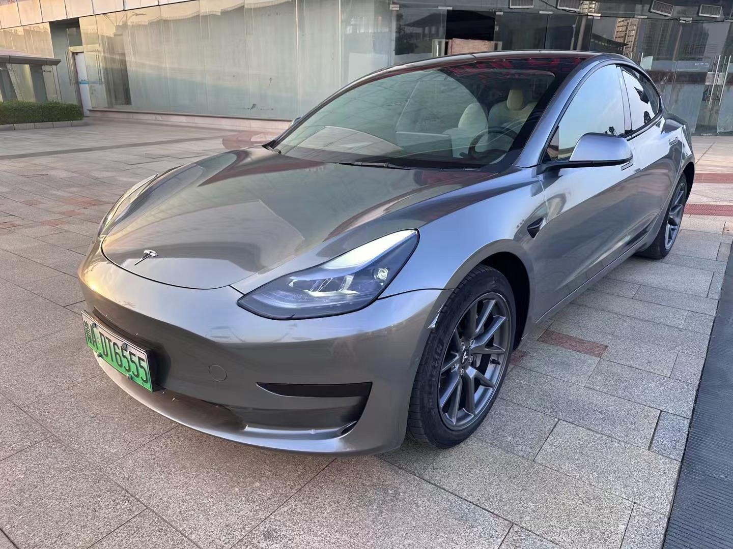 22年9月白内特斯拉model33万多公里、➕白内、一个补漆。喜欢您来…… ​​