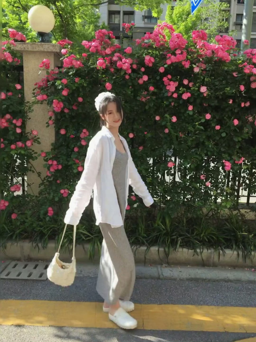 人间至甜袁冰妍 人比花娇美