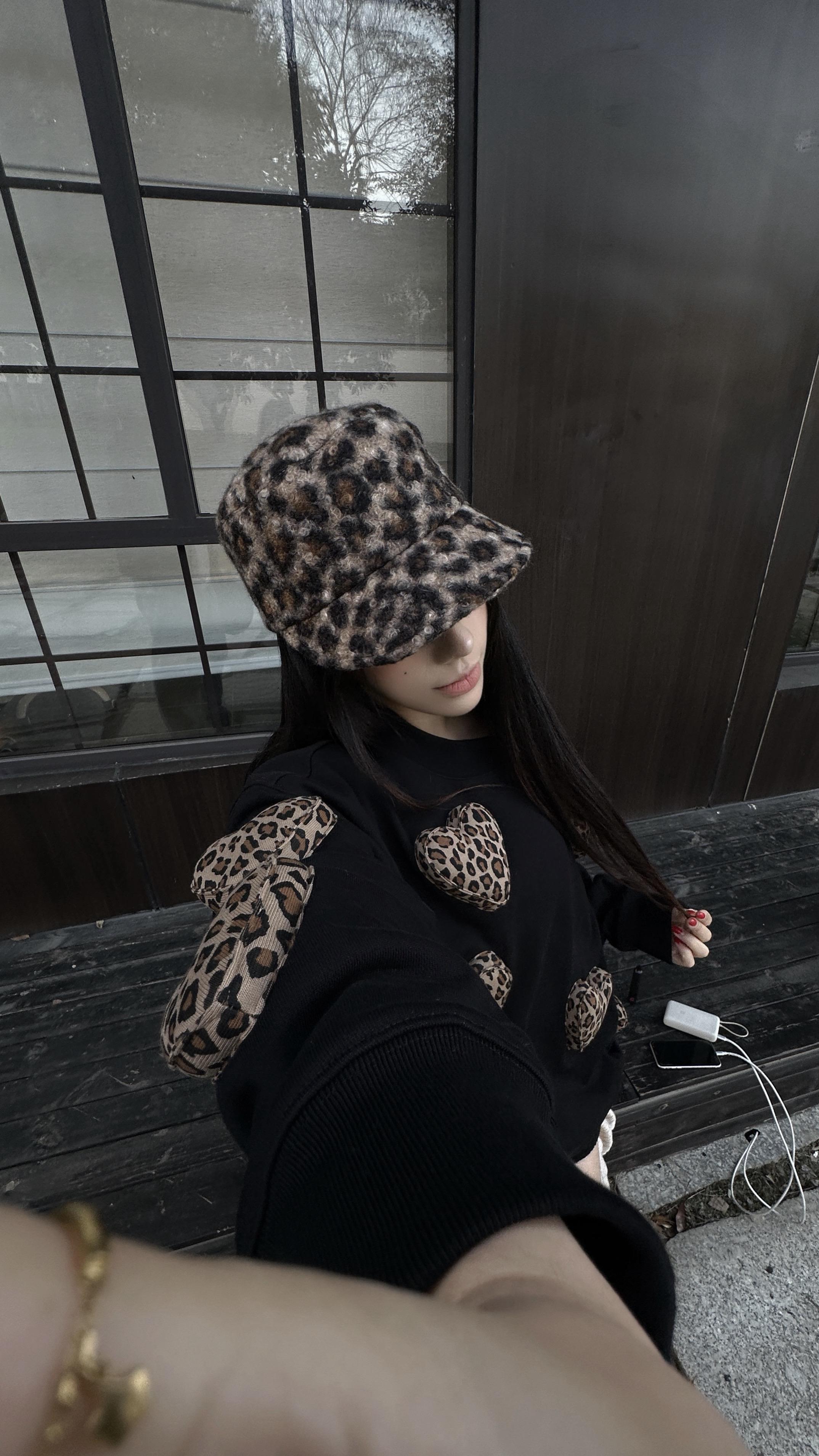 一点豹纹。   -50岁