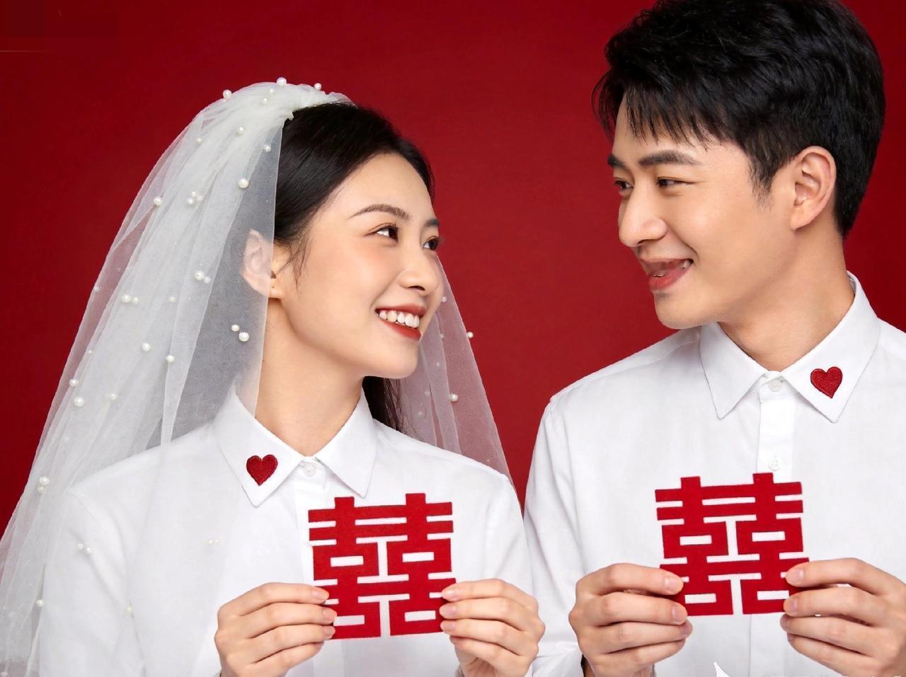 发现一个有趣的逻辑
谈恋爱女人快乐
结婚了男人快乐

正常的程序应该是
先让女人