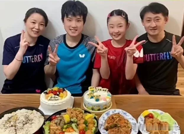 张本一家为何去了日本
当年国乒队员何智丽受到了让球不公平待遇，一怒之下远走日本并