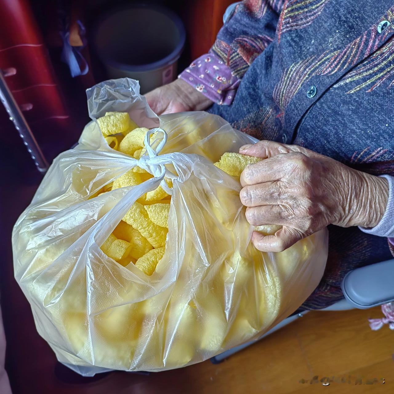 老年人吃点什么零食好呢？牙口又不好？血糖还有点高！这个小东西挺好的，比较适合老年
