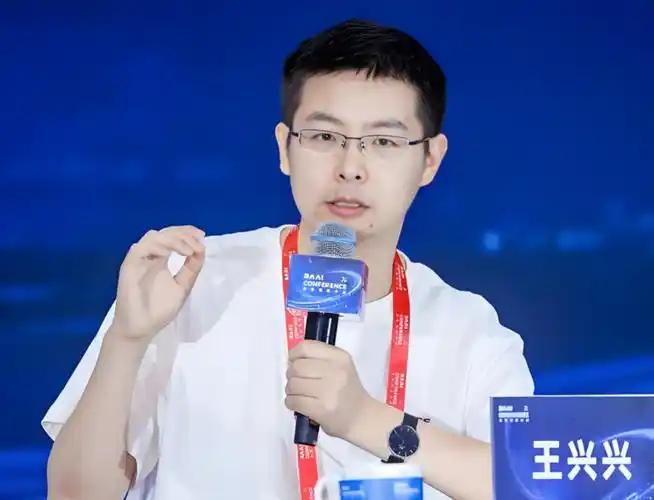 我现在非常不看好宇树科技王兴兴！

最近几天一条话题冲上了热搜，就是关于宇树科技